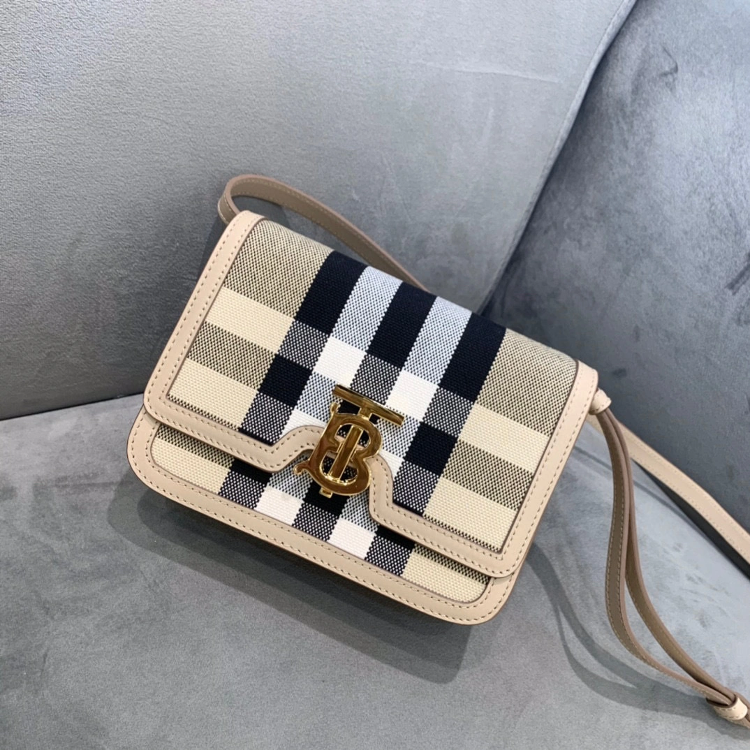 MOMO- item : A-B278L0228