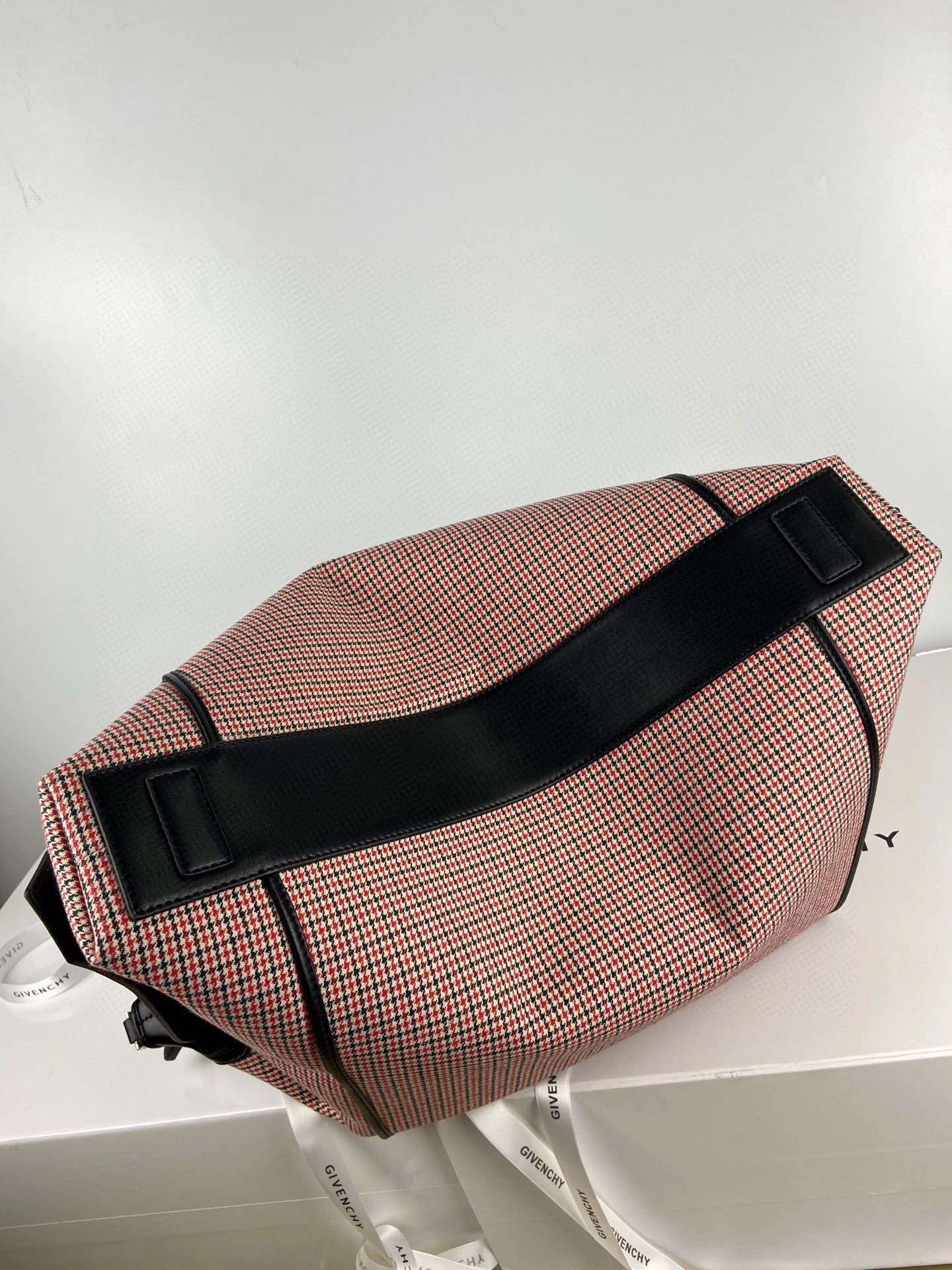 MOMO--item : M063B100A2315