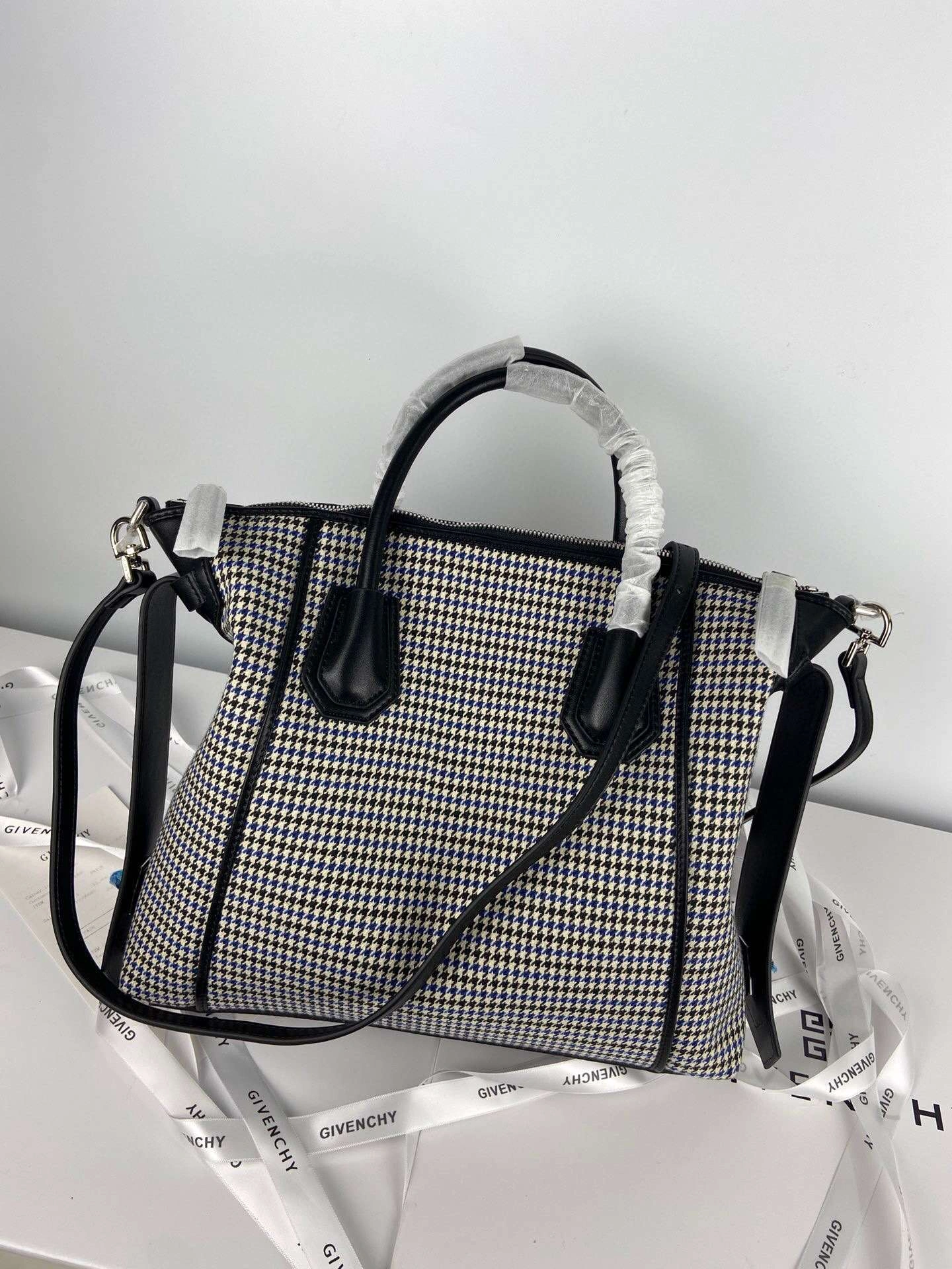 *MOMO--item : M063B100A2316