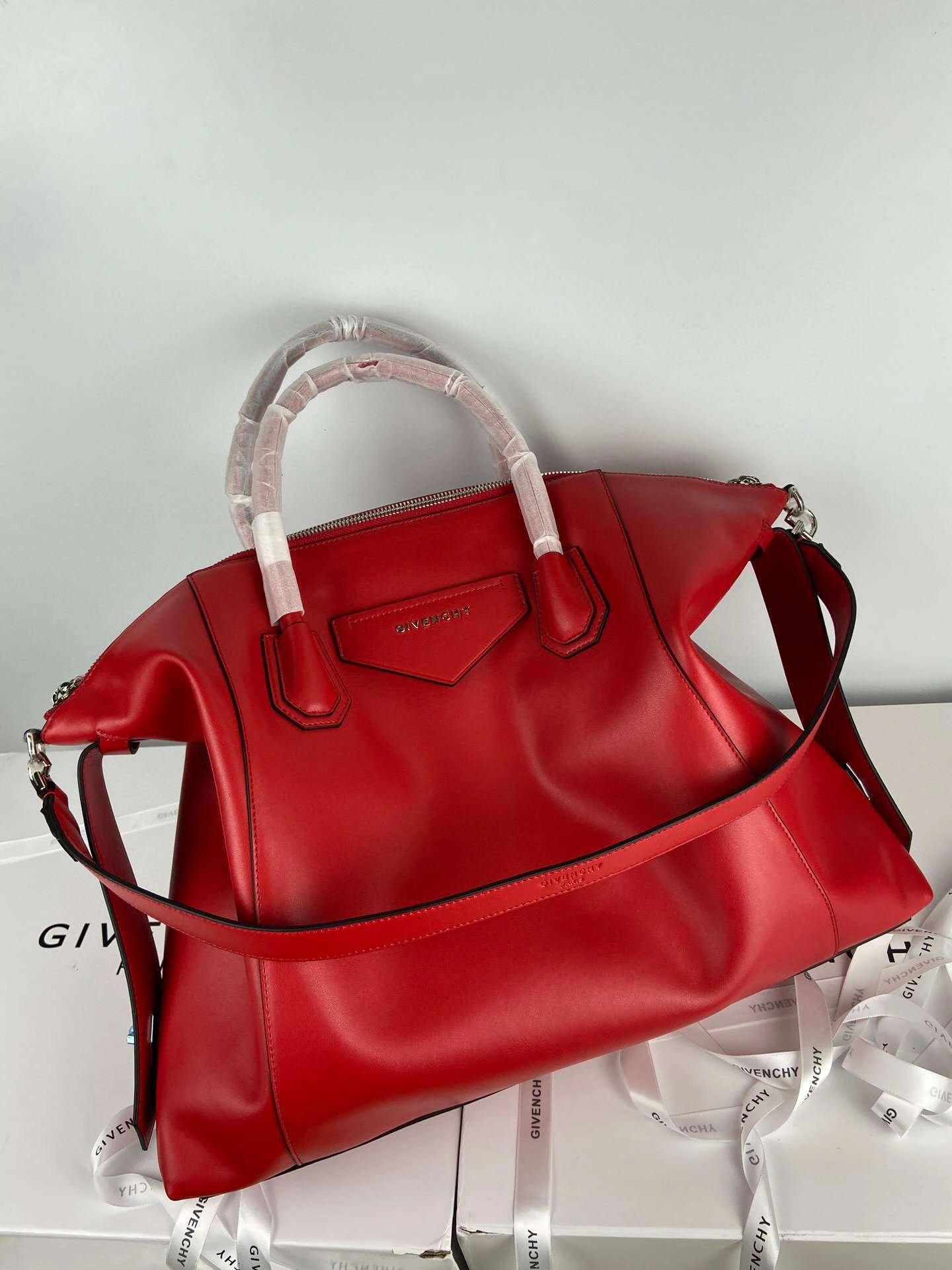 *MOMO--item : M063B100A2317-2