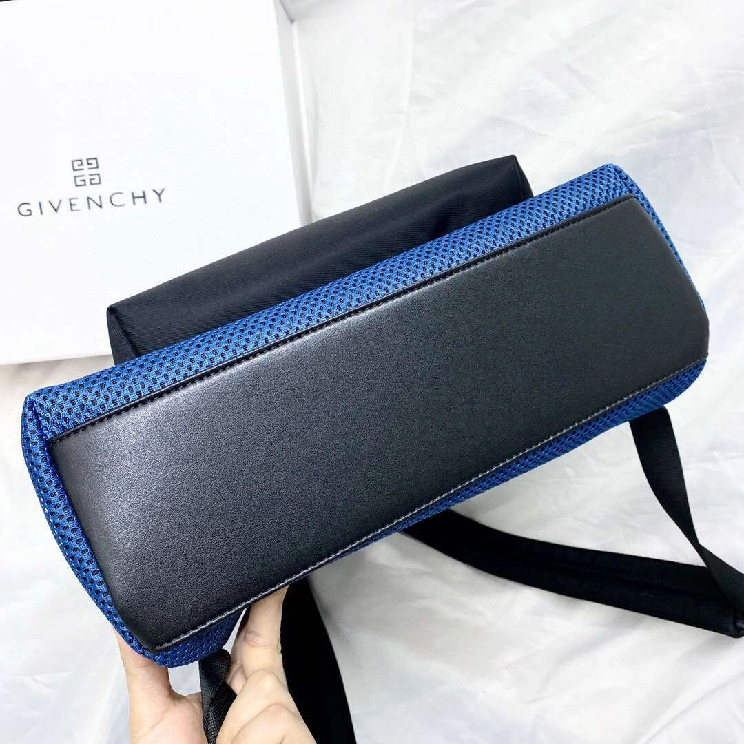 MOMO--item : M063B45A2331-2