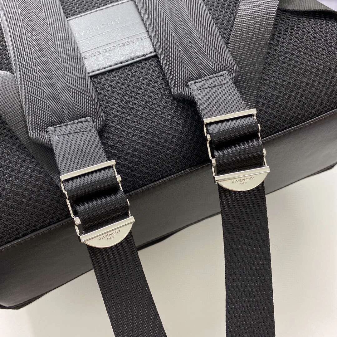 MOMO--item : M063B45A2331-2