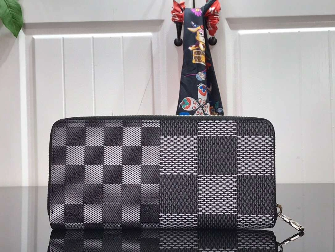 MOMO--item:174B24D0750