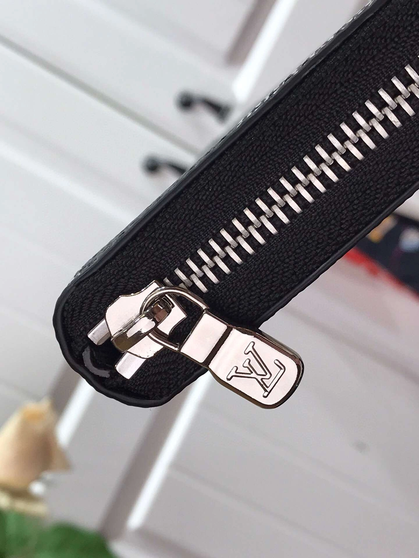 MOMO--item:174B24D0750