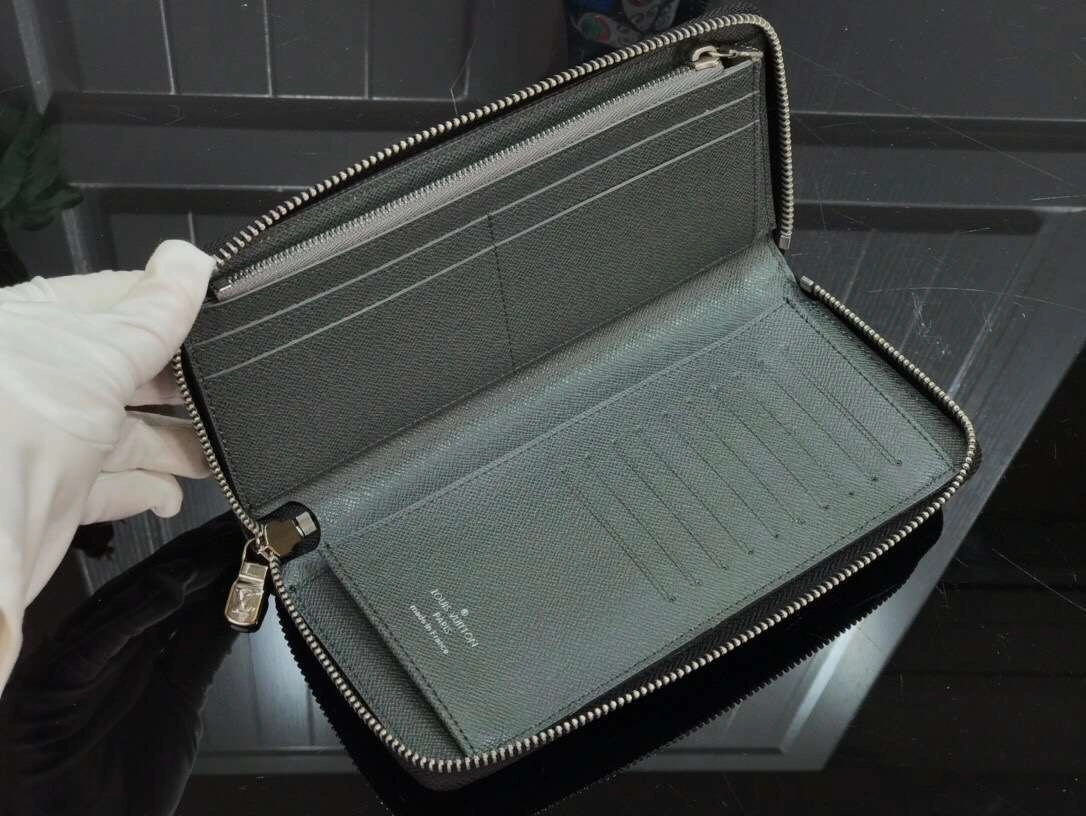 MOMO--item:174B24D0750