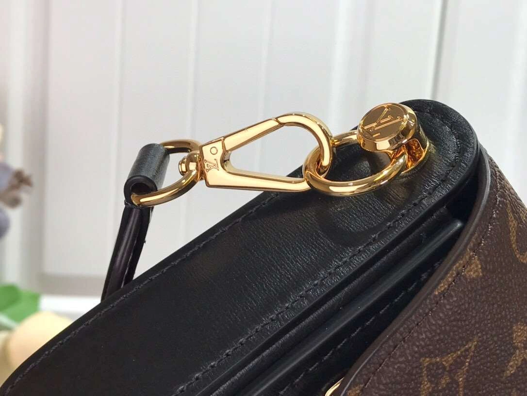 *MOMO- item:174B60D0740