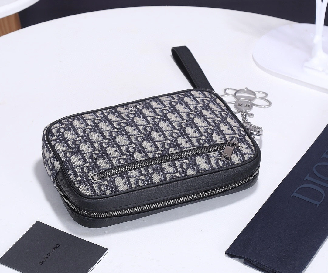 MOMO- item:A-B063L2553