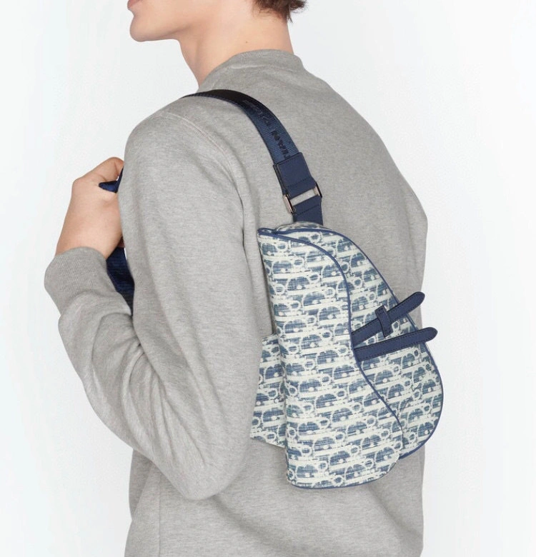 MOMO- item:A-B063L2557