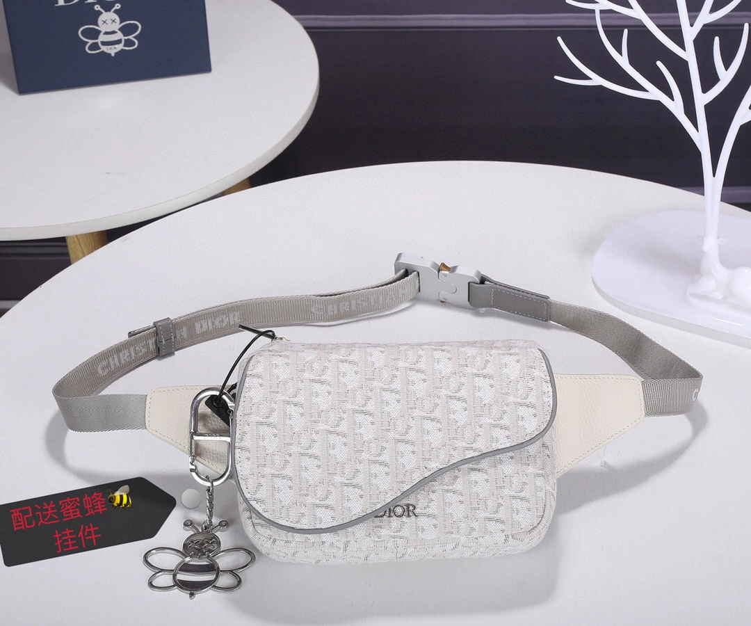 MOMO- item:A-B063L2567