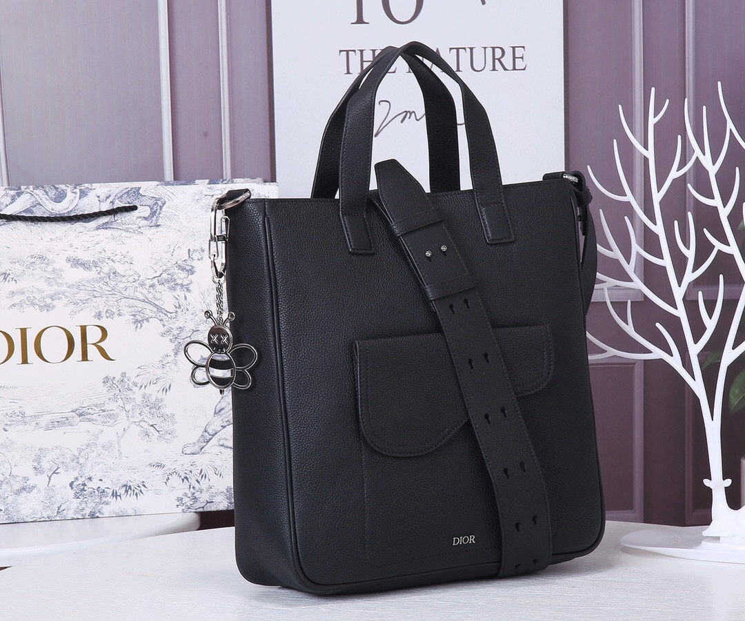 MOMO- item:A-B063L2569