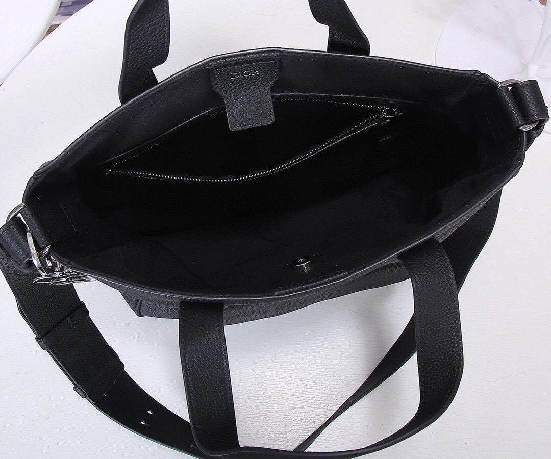 MOMO- item:A-B063L2569