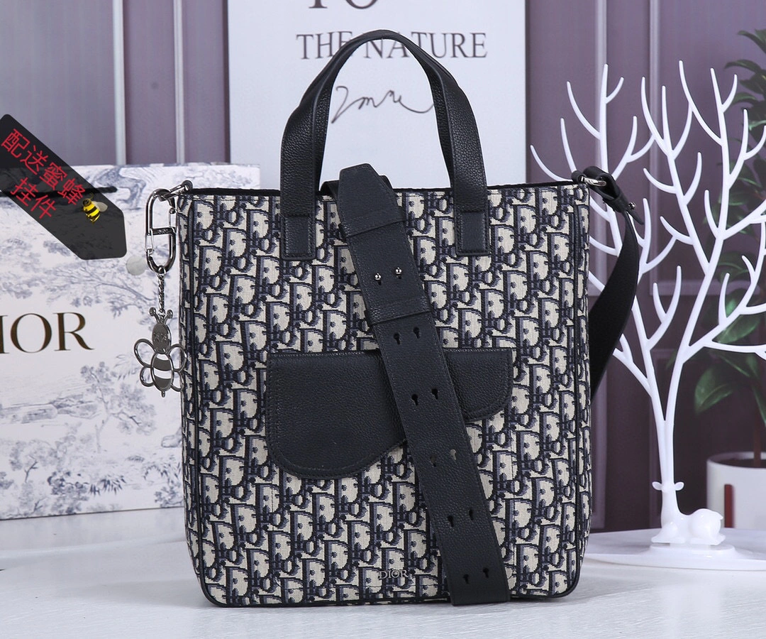 MOMO- item:A-B063L2570