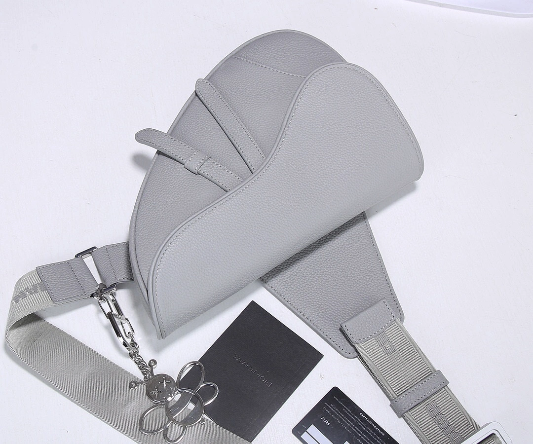 MOMO- item:A-B063L2574