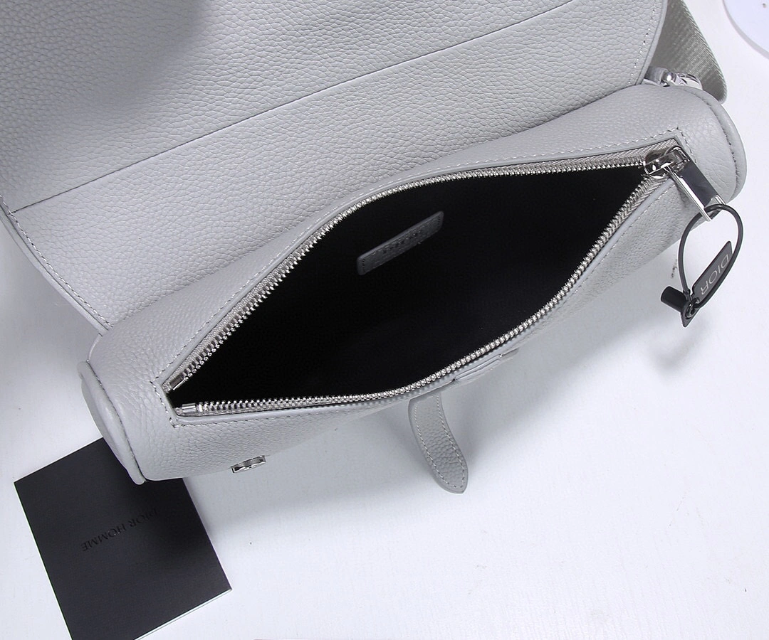 MOMO- item:A-B063L2574