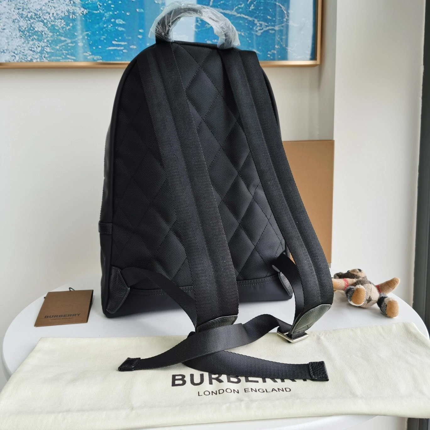 MOMO- item:B-B000B0946