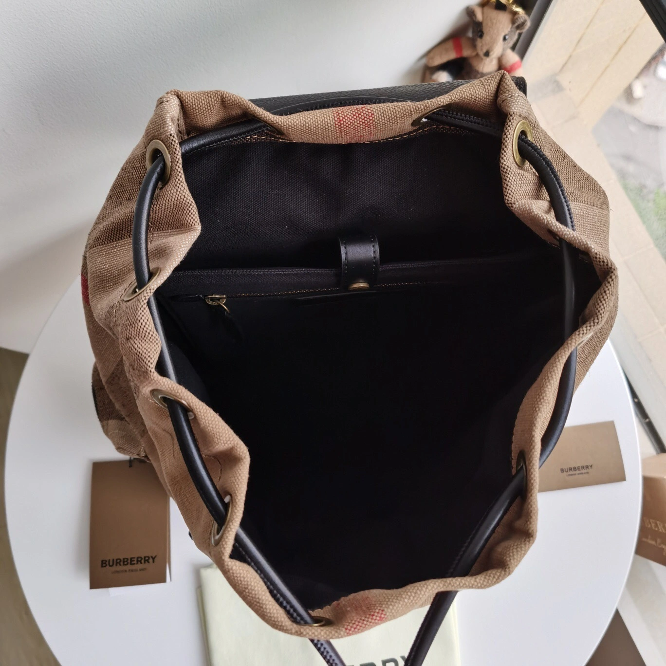 MOMO- item:B-B000B0948
