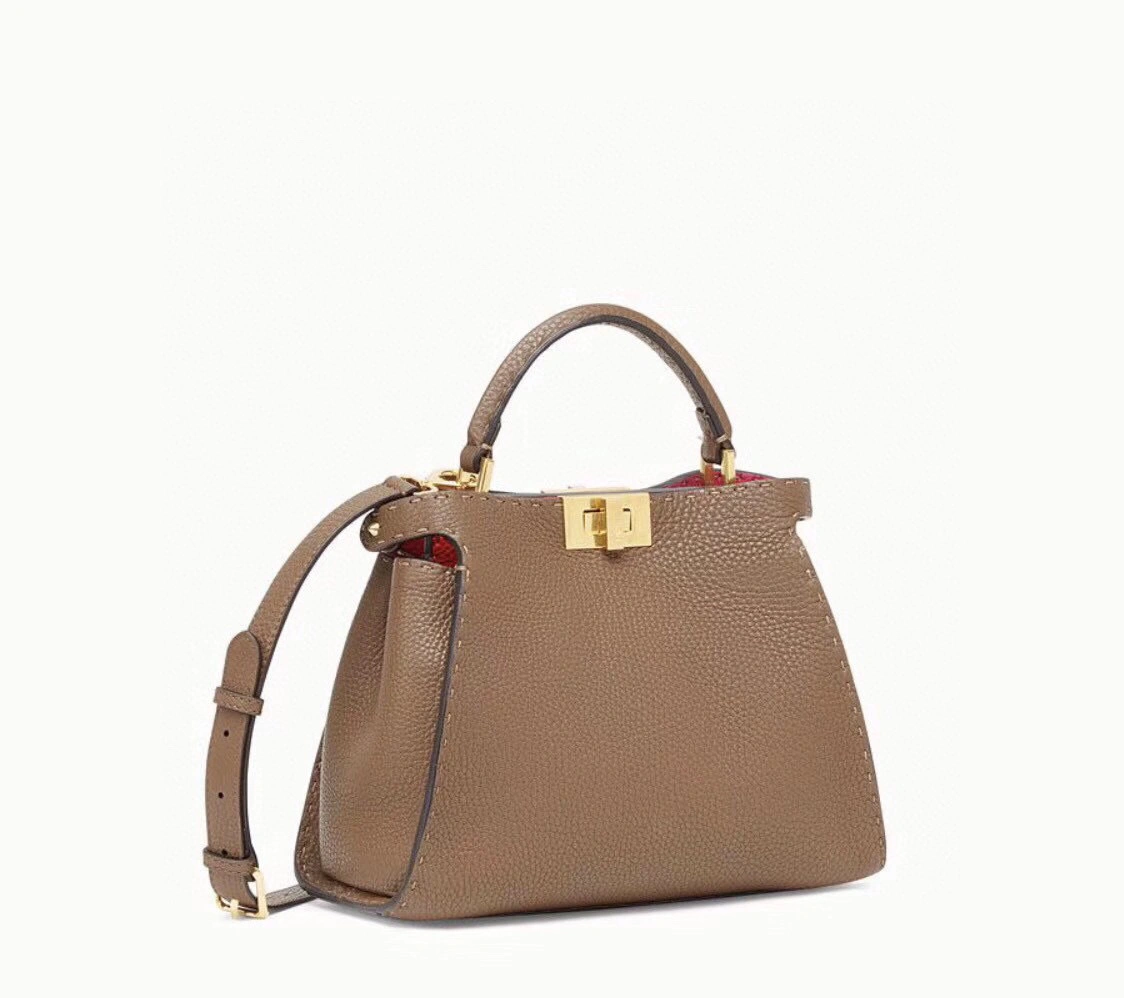 MOMO- item：B-B063G1306C