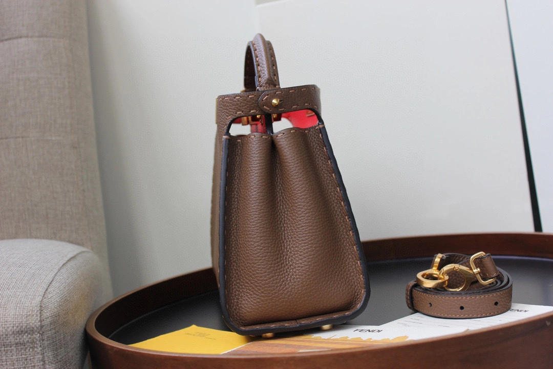 MOMO- item：B-B063G1306C