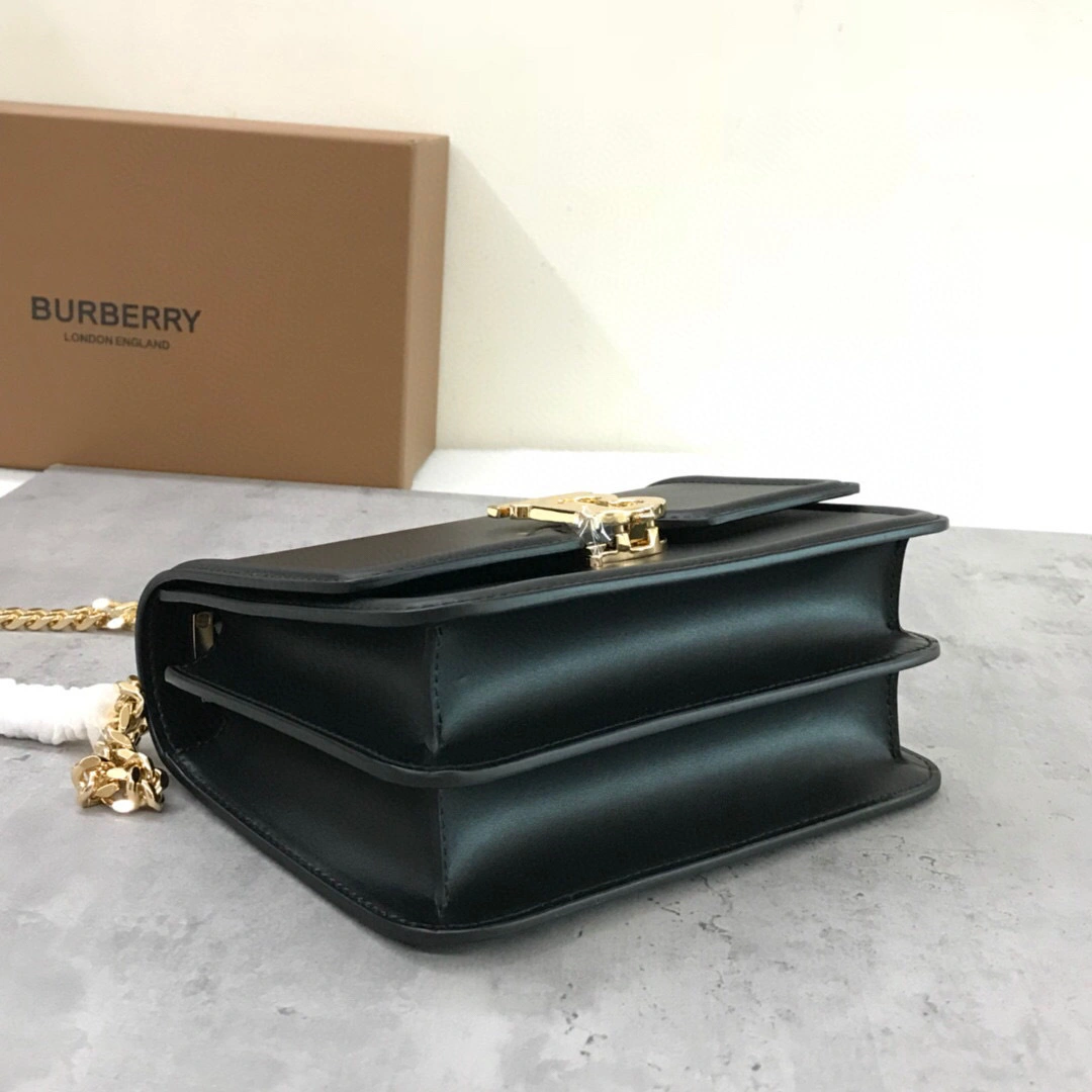 MOMO- item:B-B278B0910