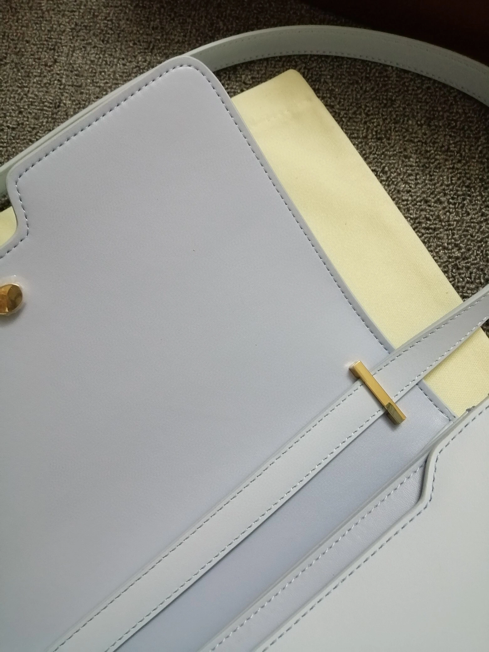MOMO- item:B-B278B0915