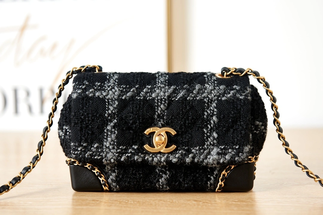 MOMO- item：C-B000F2601