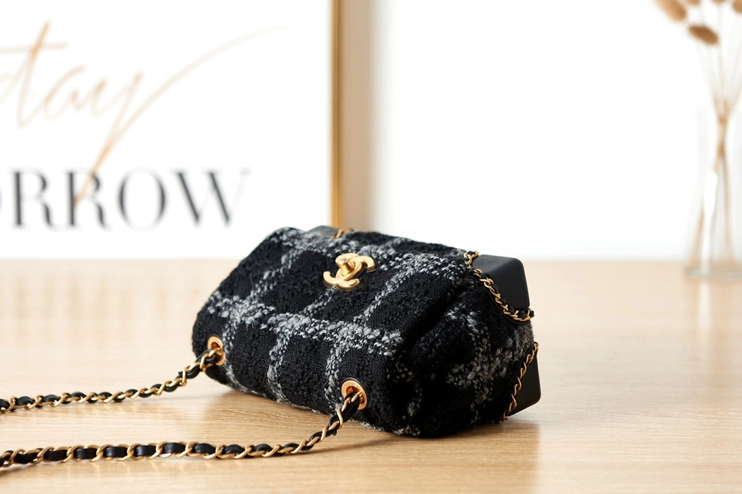 MOMO- item：C-B000F2601