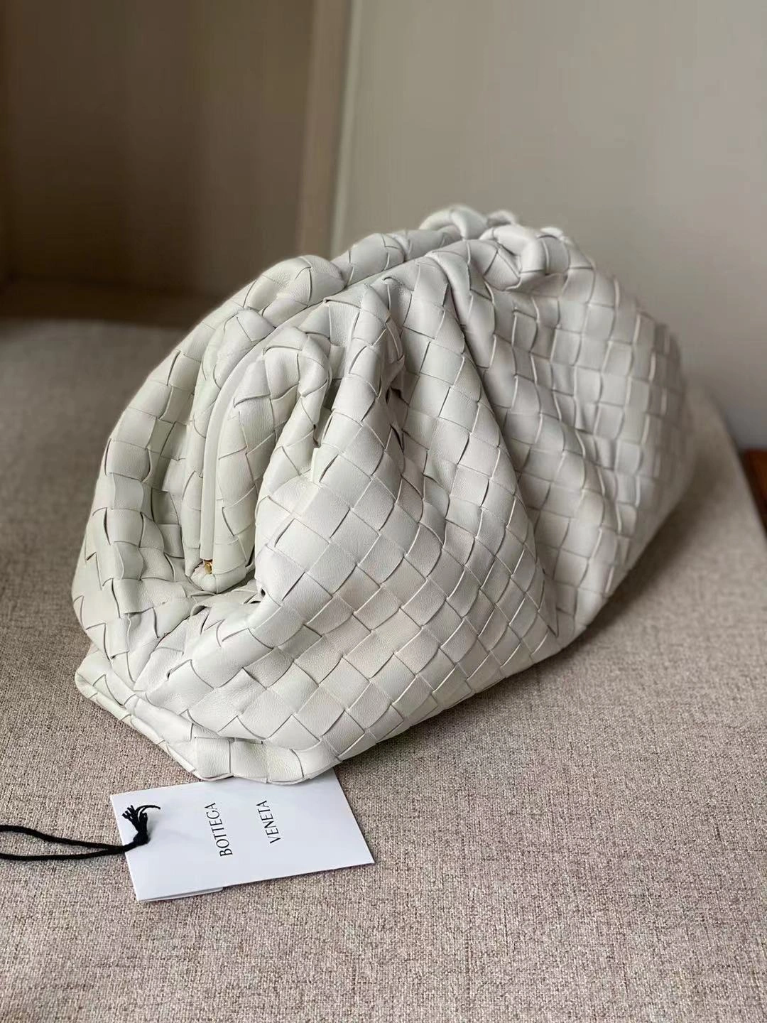 MOMO- lambskin 576175VCPP09007 POUCH item:C-B063C4226T
