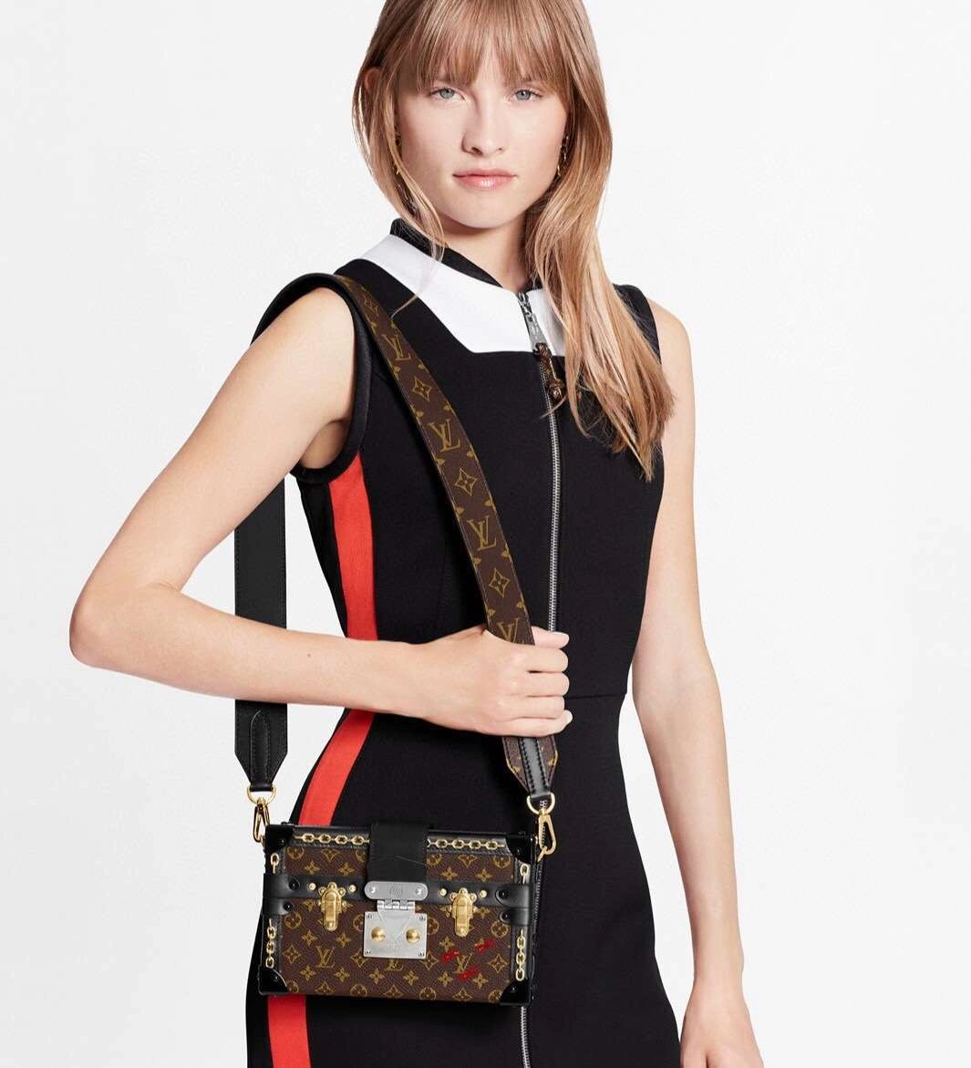 *MOMO--m45554 item :174B72E0739