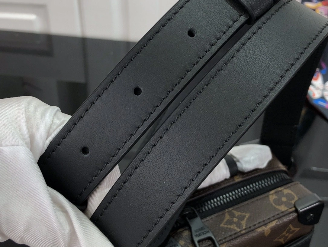 MOMO- m45935 item : B-B063D1130