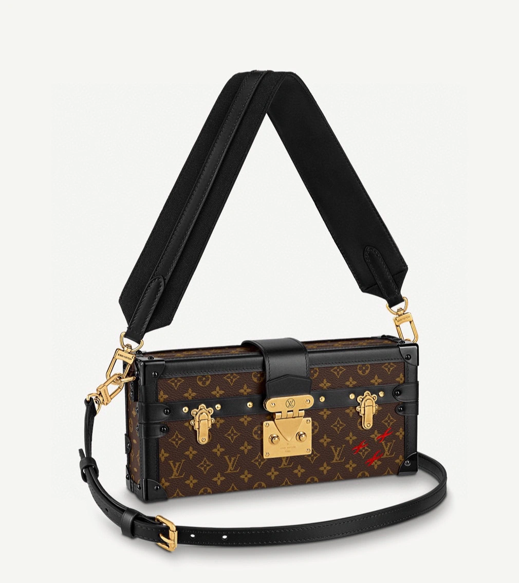 MOMO- m46120 200 Monogram item：B-B063E1741C