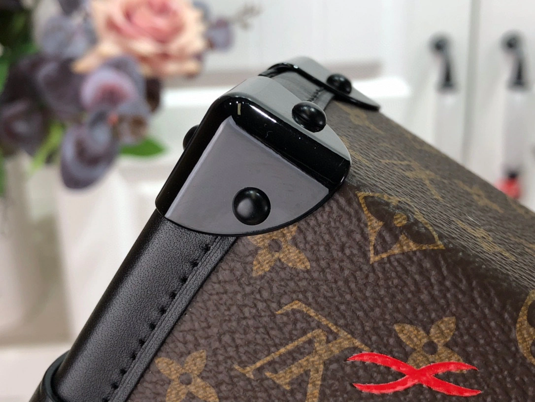 MOMO- m46120 200 Monogram item：B-B063E1741C