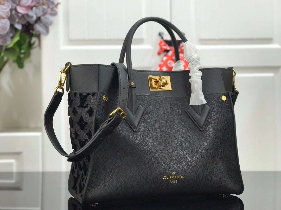 *MOMO--m53823 embroidery 4 Colour item:174B100D0630-4