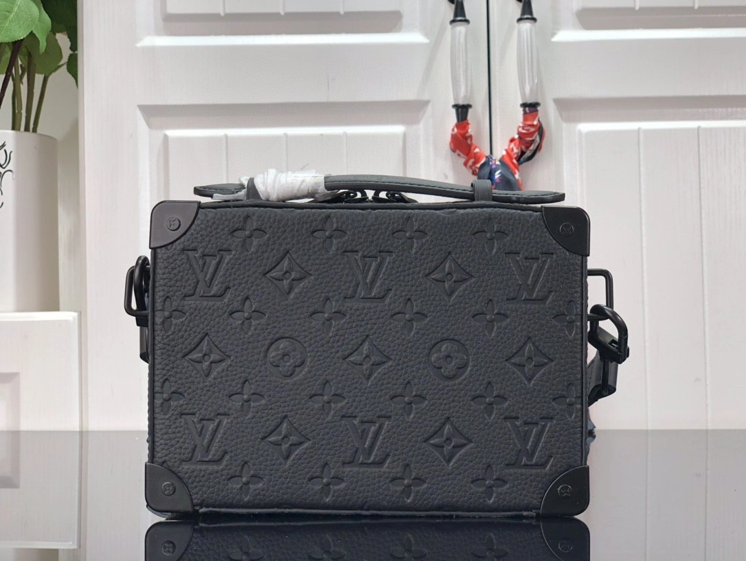 MOMO- m59163 item : B-B063D1131