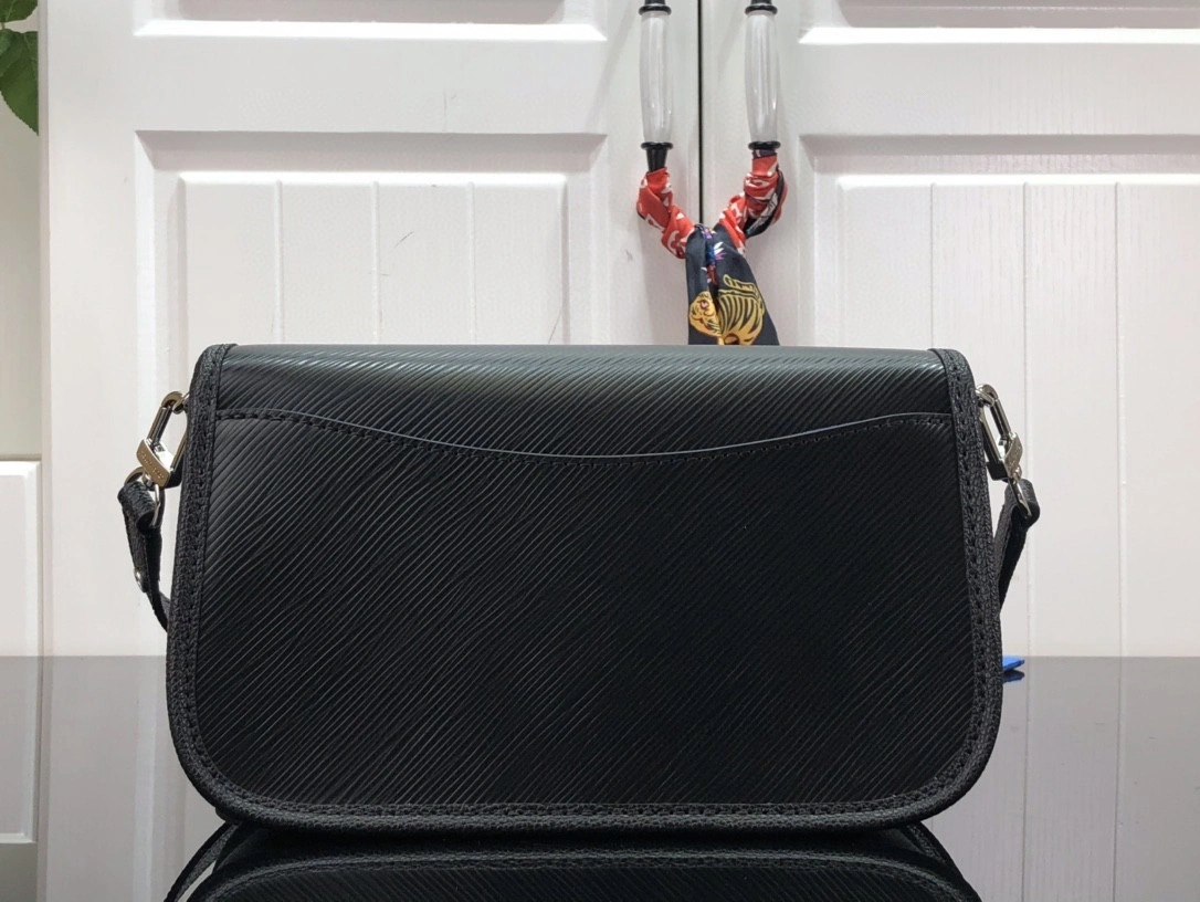 MOMO- m59386 Buci item : B-B078C1109