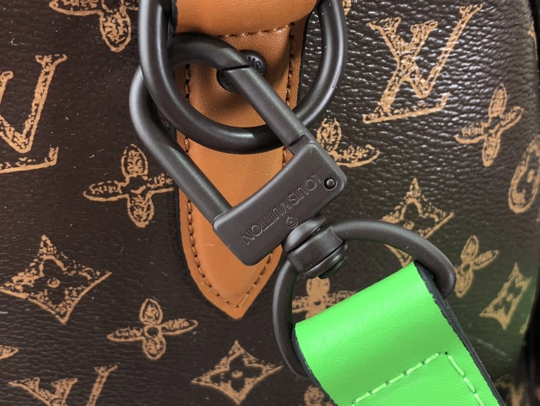MOMO- m59661 KEEPALL 55 item : B-B063D1006