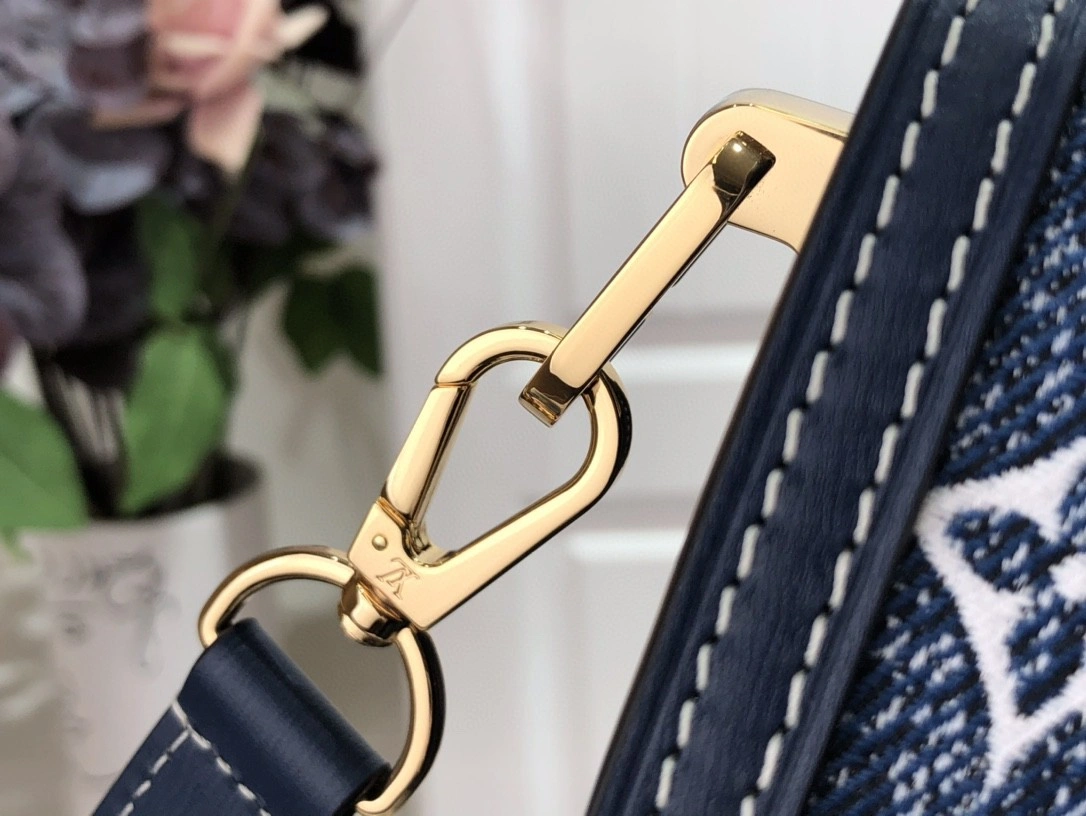 MOMO- m59716 cowhide DAUPHINE item : B-B080C0939