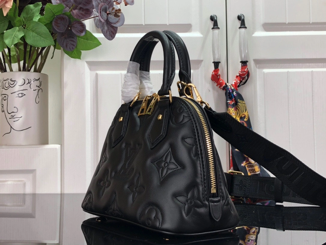 MOMO- m59793 Alma BB Monogram item：B-B063E1716C