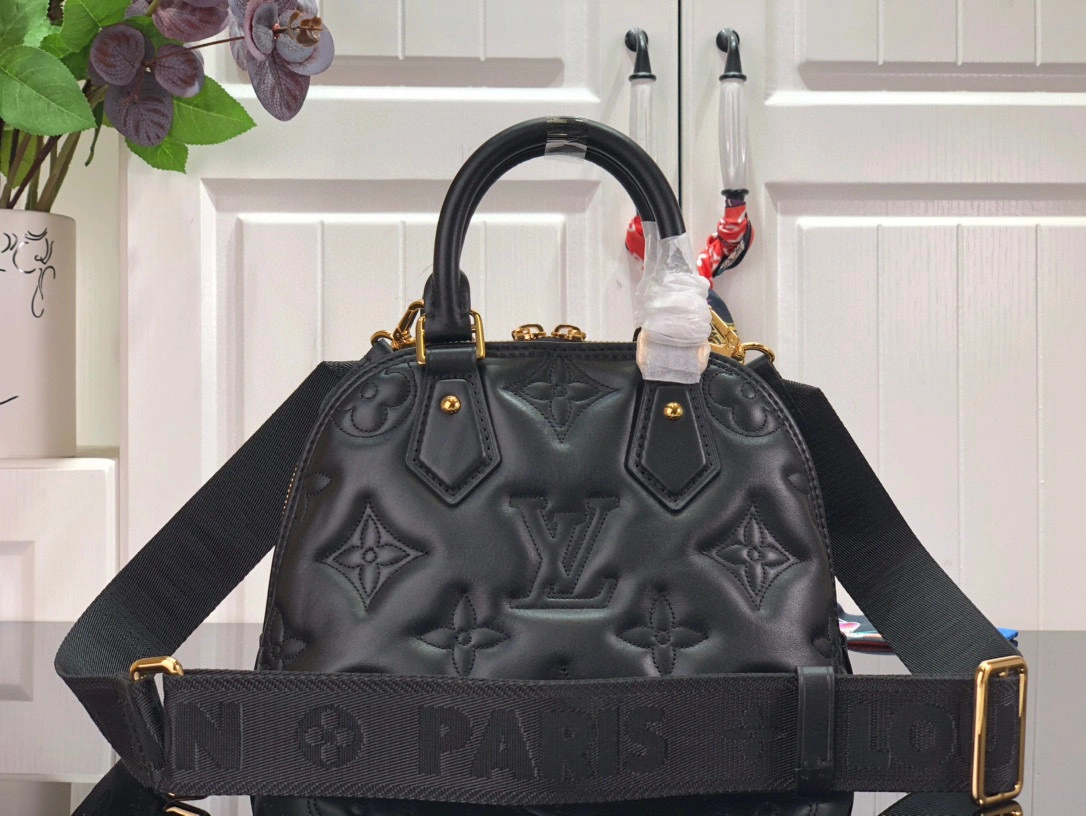 MOMO- m59793 Alma BB Monogram item：B-B063E1716C