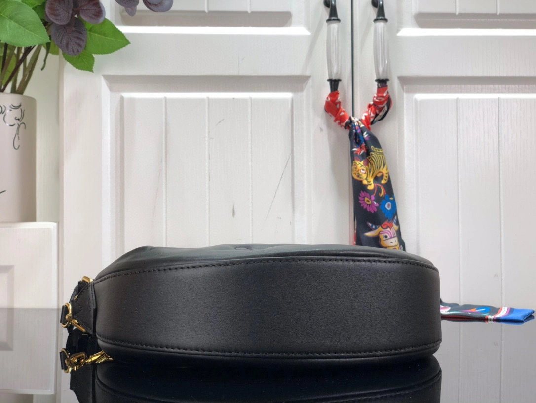 MOMO- m59799 Monogram item：B-B063E1726C