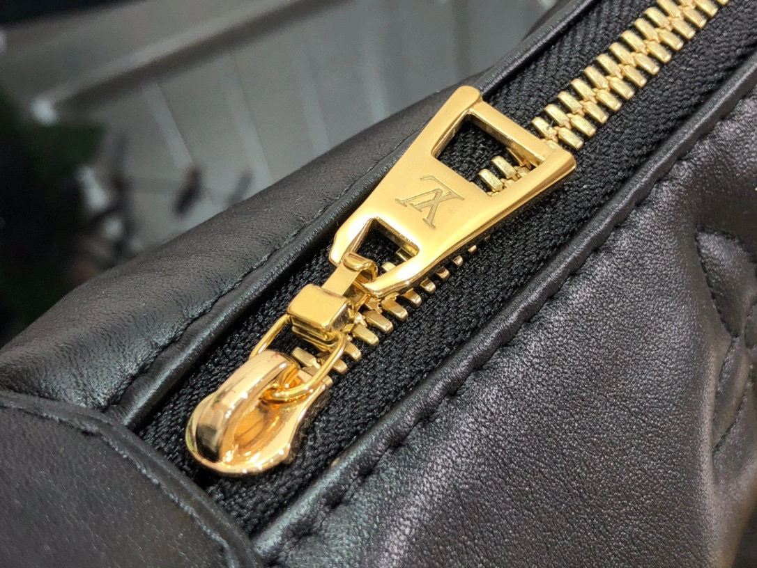MOMO- m59799 Monogram item：B-B063E1726C