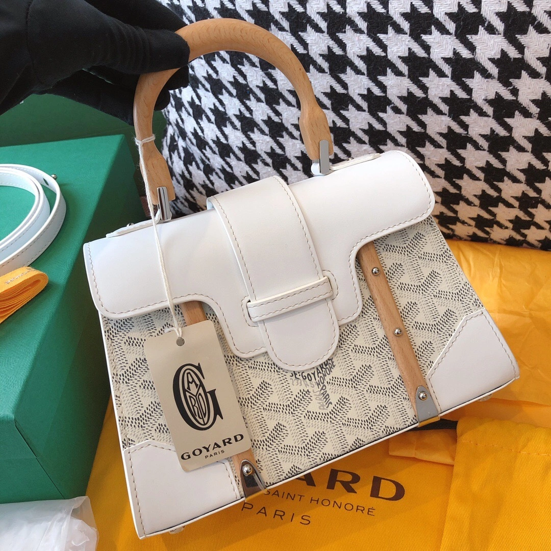 MOMO--mini Saigon high quality version item : 007B00L0812-3