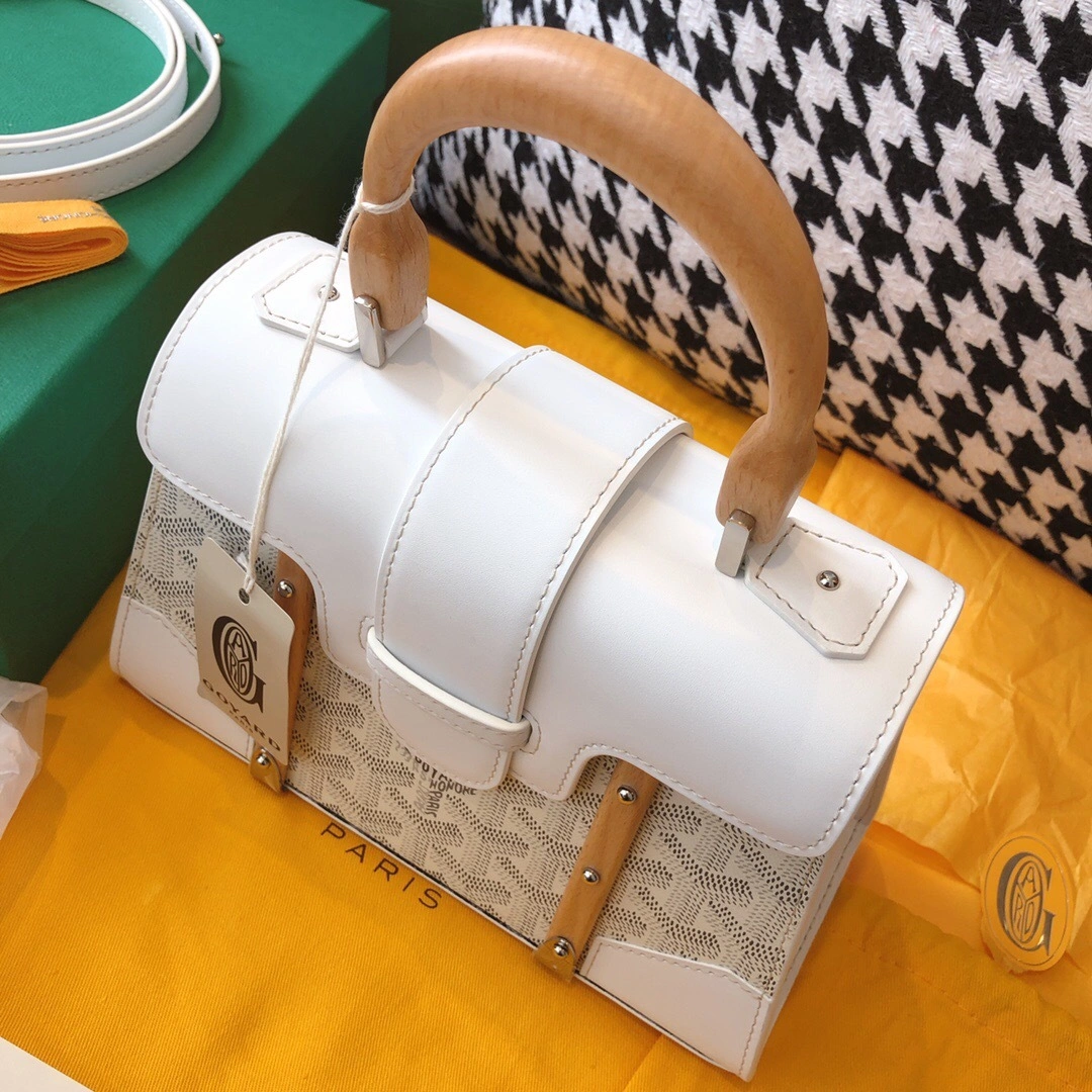 MOMO--mini Saigon high quality version item : 007B00L0812-3