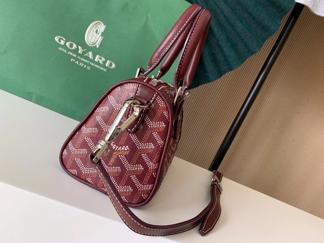 MOMO--mini high quality version item : 007B00L0807-4