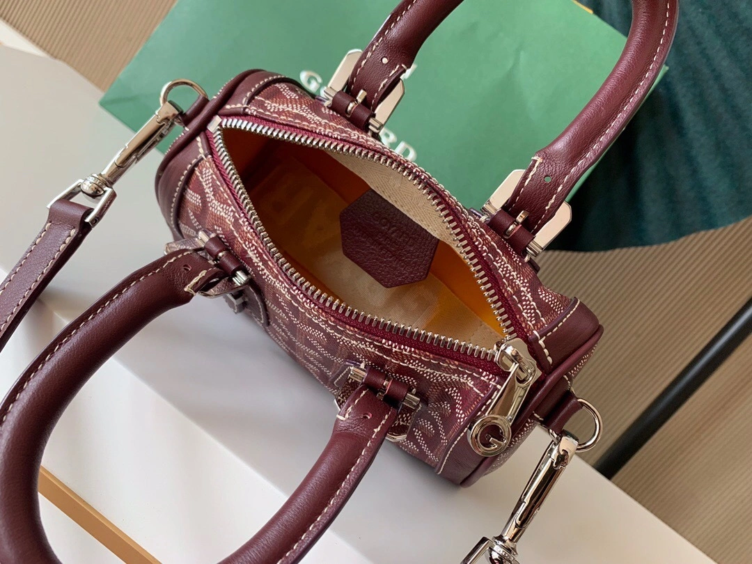 MOMO--mini high quality version item : 007B00L0807-4