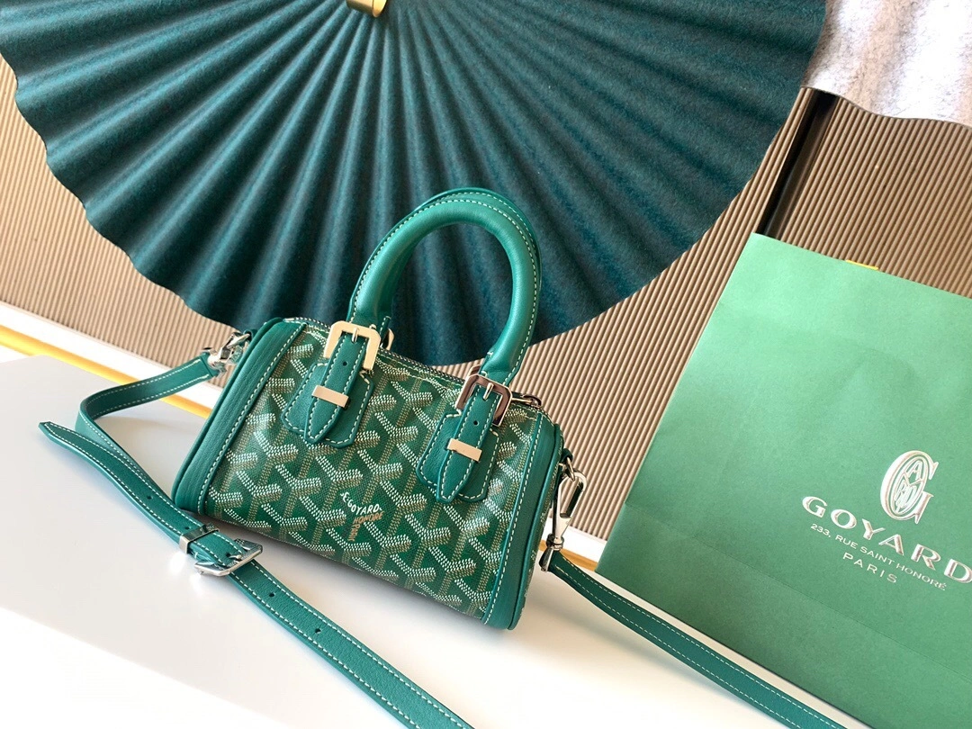 MOMO--mini high quality version item : 007B00L0807-4