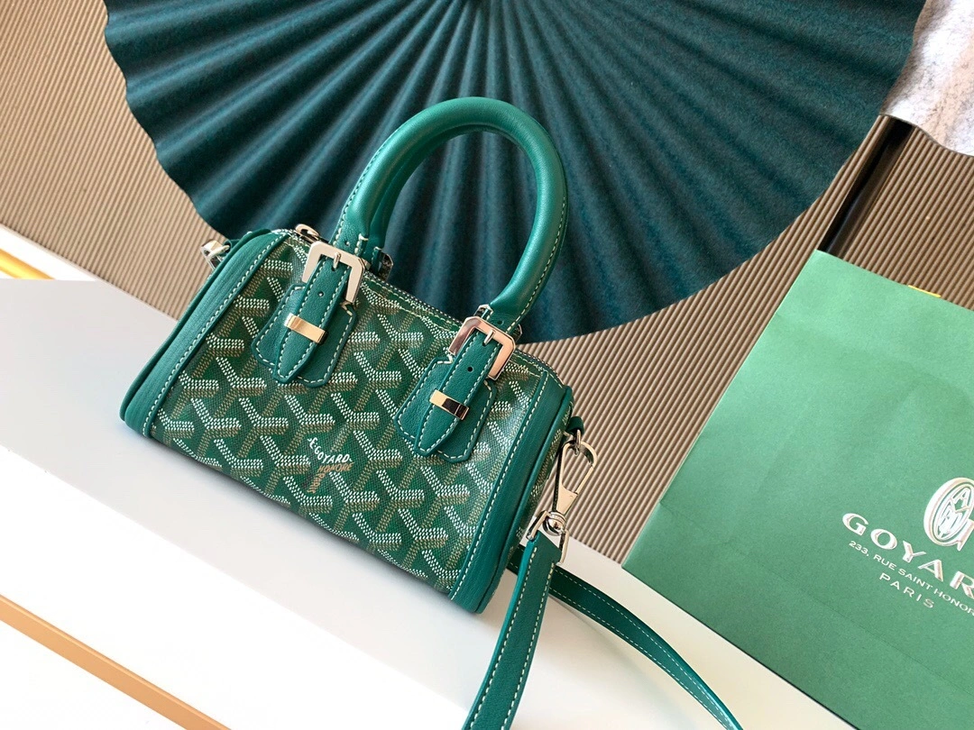 MOMO--mini high quality version item : 007B00L0807-4