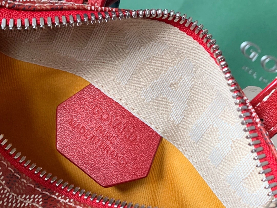 MOMO--mini high quality version item : 007B00L0809-3