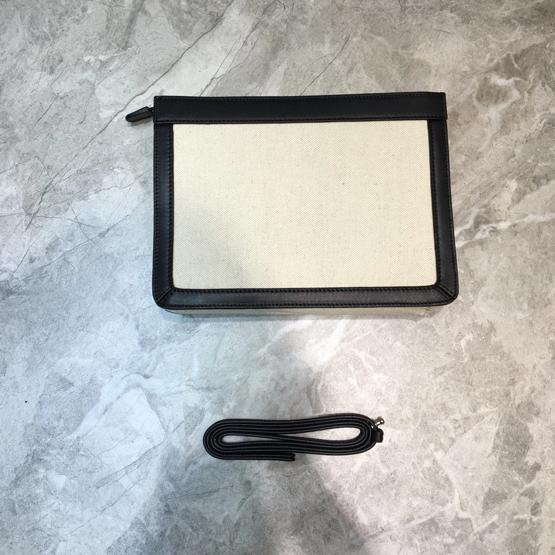 MOMO--nevy box high quality version item : 202B41K2745-2
