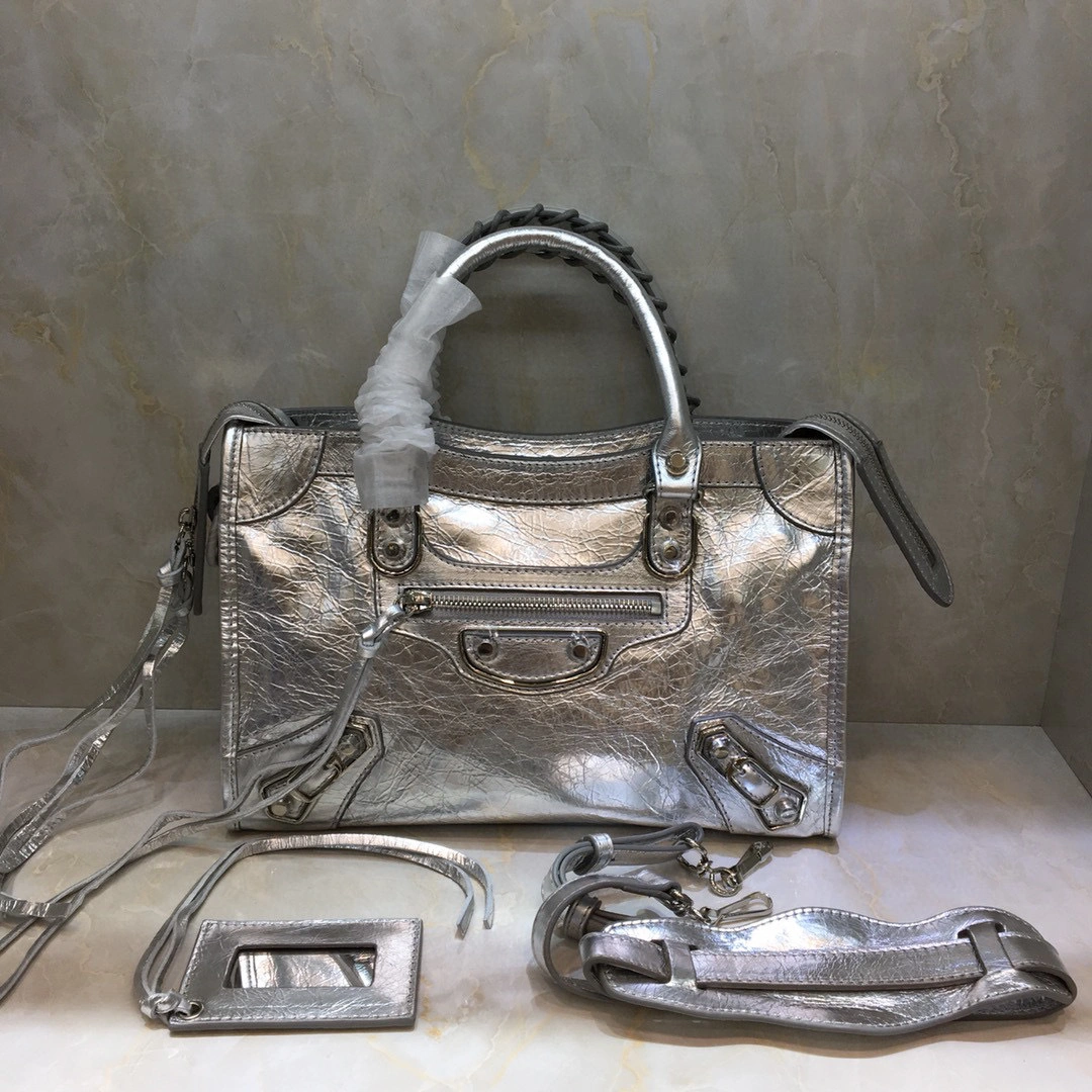 MOMO--sheepskin high quality version item : 202B90K2731