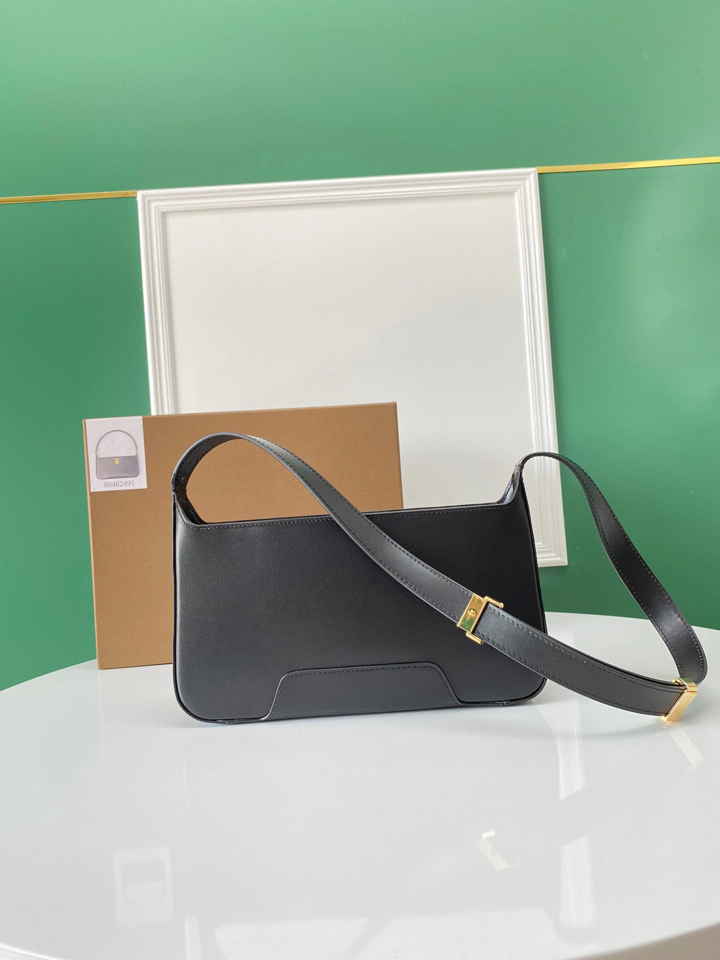 MOMO- shoulder bag item : A-B278L0131